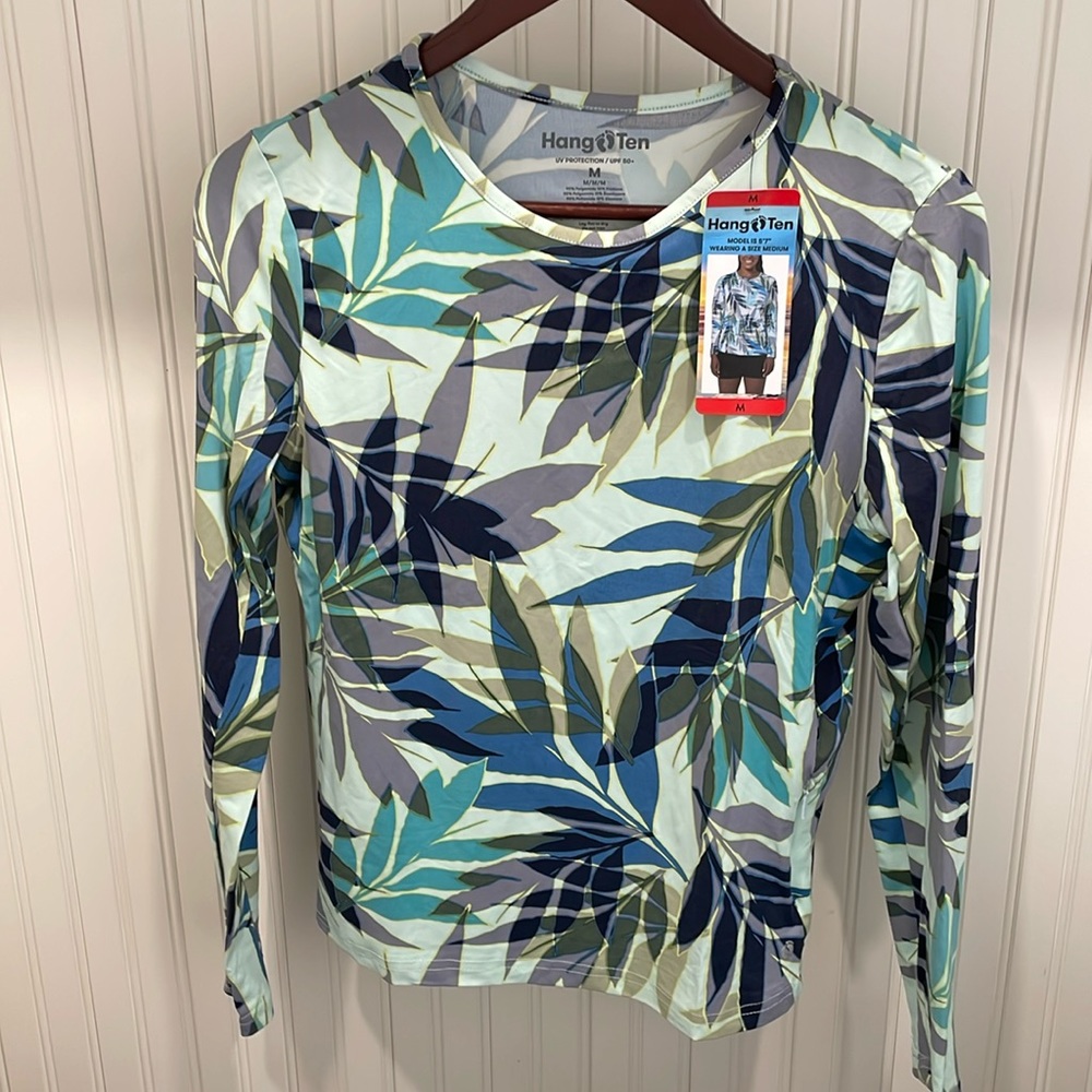 NWT Hang Ten top UVF 50+, quick dry and zippered picket